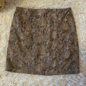 Animal print short skirt size small